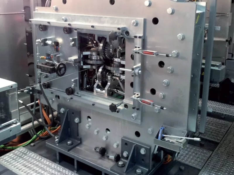 Yn hokker yndustry wurde Profile Rolling Machine brûkt